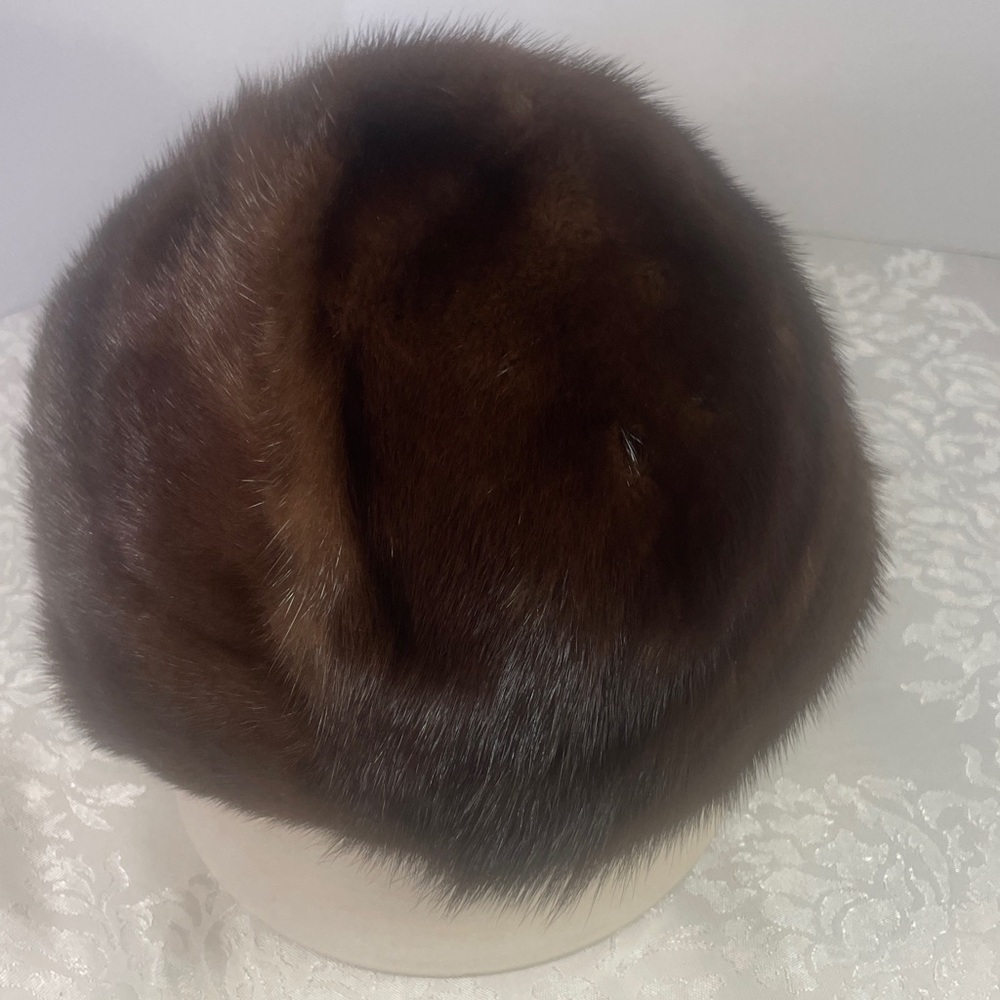 VINTAGE Brown Fur Women's Hat Maybe Mink. No Tags. I small flaw in lining Beret - Picture 4 of 8